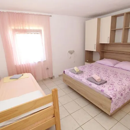 Marija Apartamento Kolan